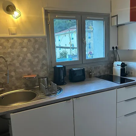 Apartment Avec Terrasse Dans Au Calme